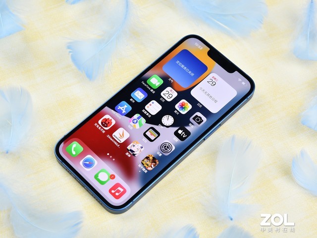 高刷缺席芯片阉割，不便宜的iPhone 13为什么还值得买？（不发） 