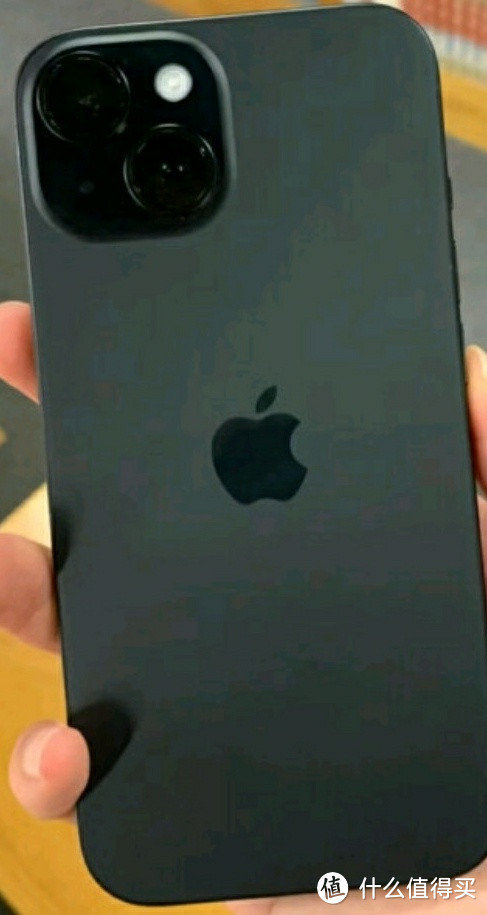 iPhone15震撼登场！科技迷们的新宠儿？