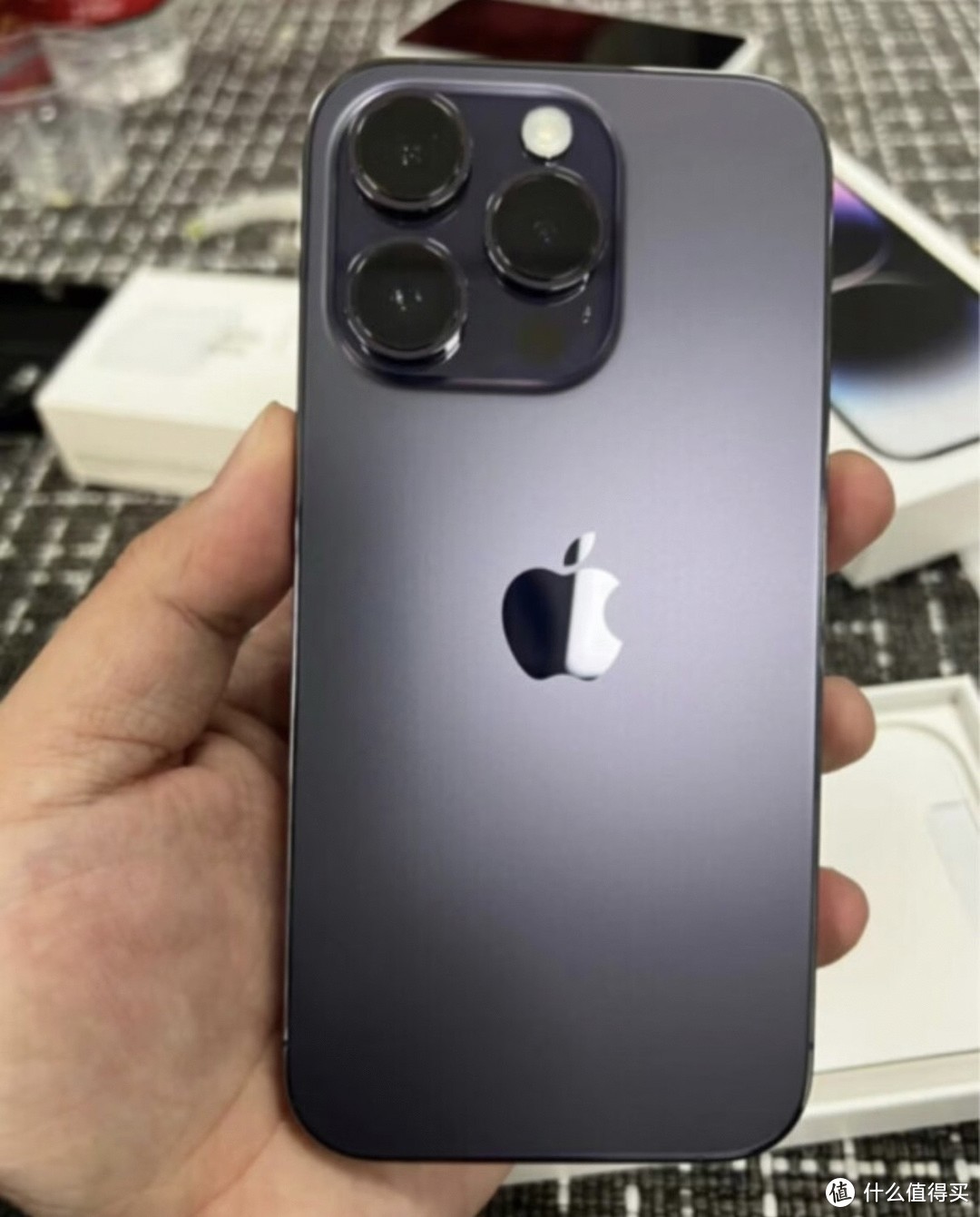 iPhone 15 Pro上手体验：惊艳还是失望？