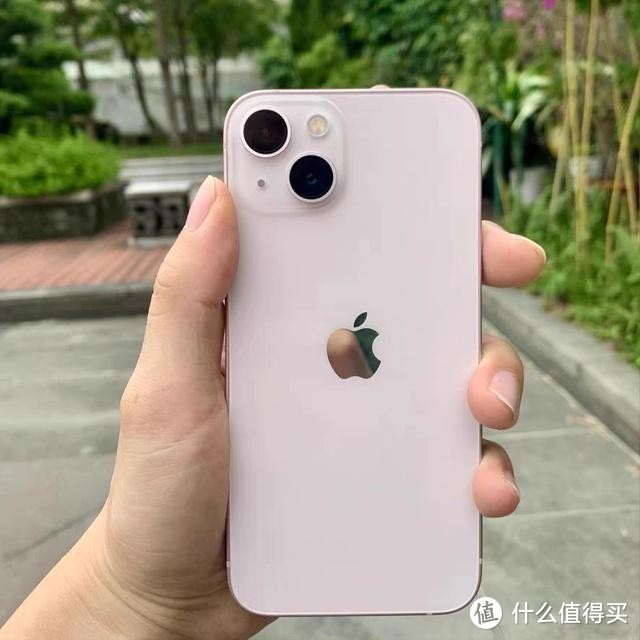 从5999跌至3719元，iPhone13清仓价，经典说再见！