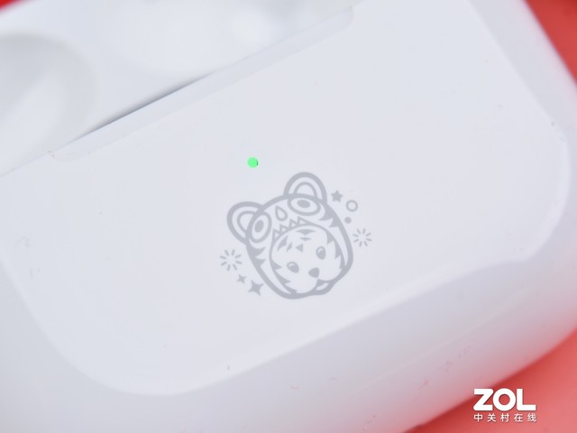 多个logo的虎年特别款AirPods Pro，值得原价入吗？ 