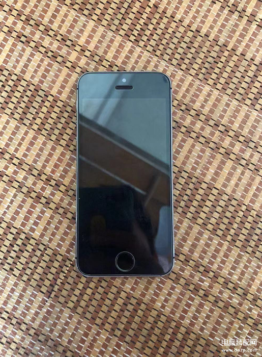 iphone5s什么时候出的