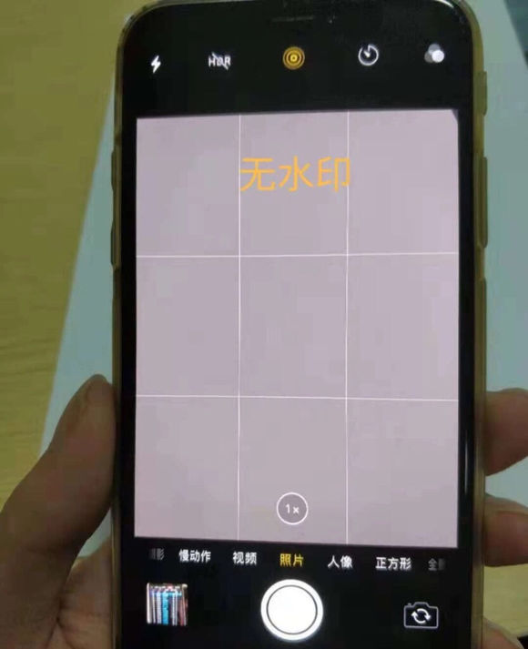 你的 iPhone 是否出现镜头黑斑？如何检测及清洗相头水印？